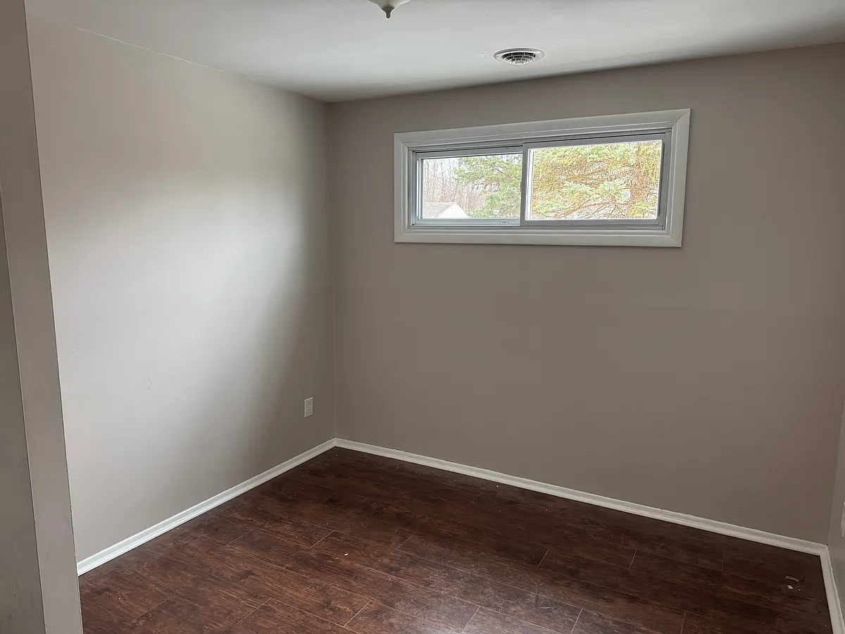 Building Photo - 6564 Seneca Trl