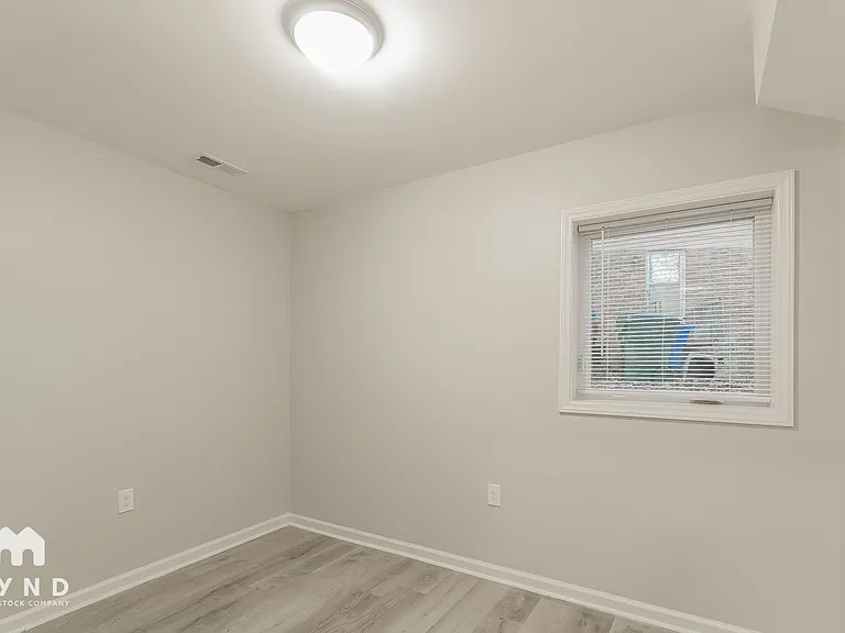 2916 Dunsinane Ct — Photo 8