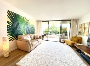 500 Lunalilo Home Rd APT 23H, Honolulu, HI 96825