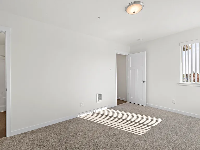 Norton Landing Apartments — Photo 47