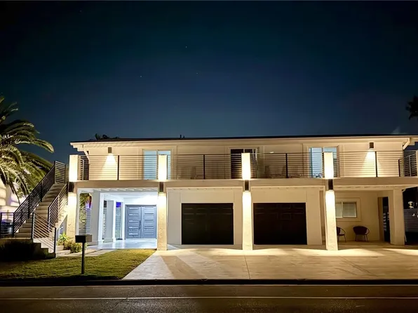 1879 Bay Shore Dr, Rockport, TX 78382
