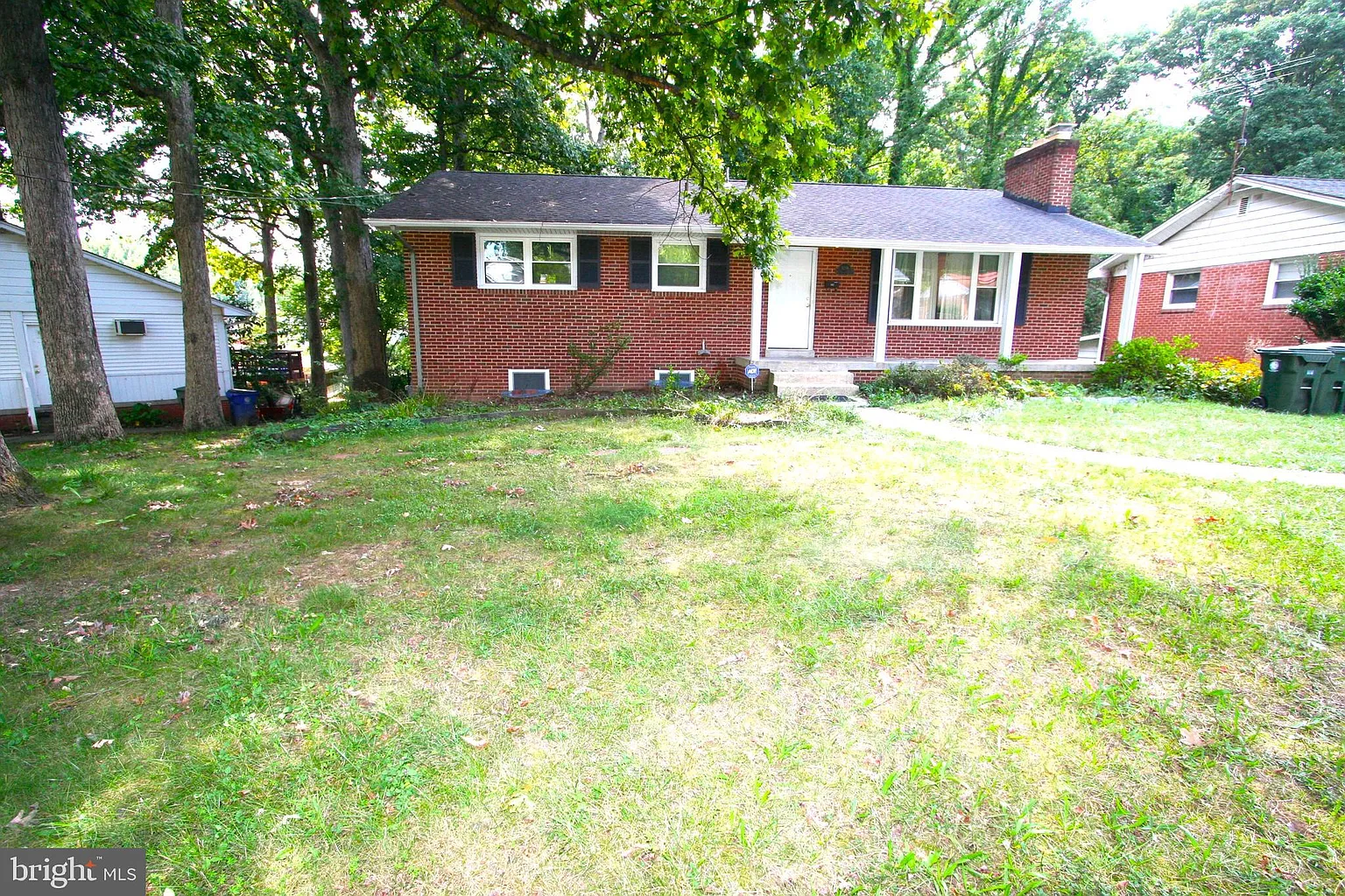 9206 Saint Andrews Pl photo 1