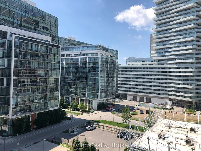 39 Queens Quay E #740 — Photo 12