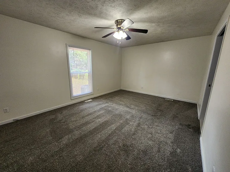 5521 Deep Hollow Ct — Photo 14