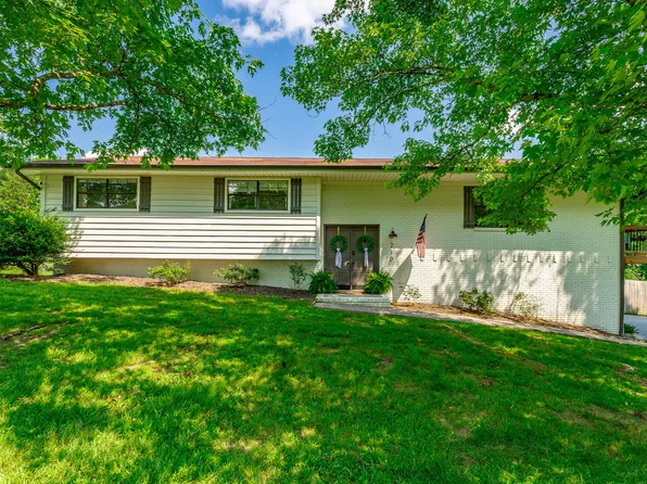 210 Larry Dr, Ringgold, GA 30736