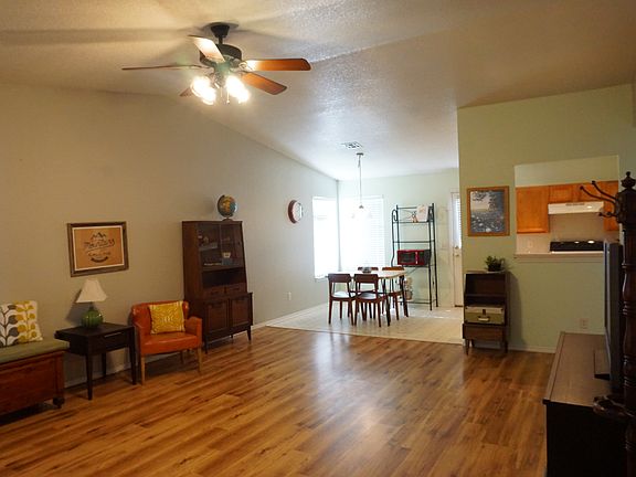 5th image of 10441 Aberdeen Dr