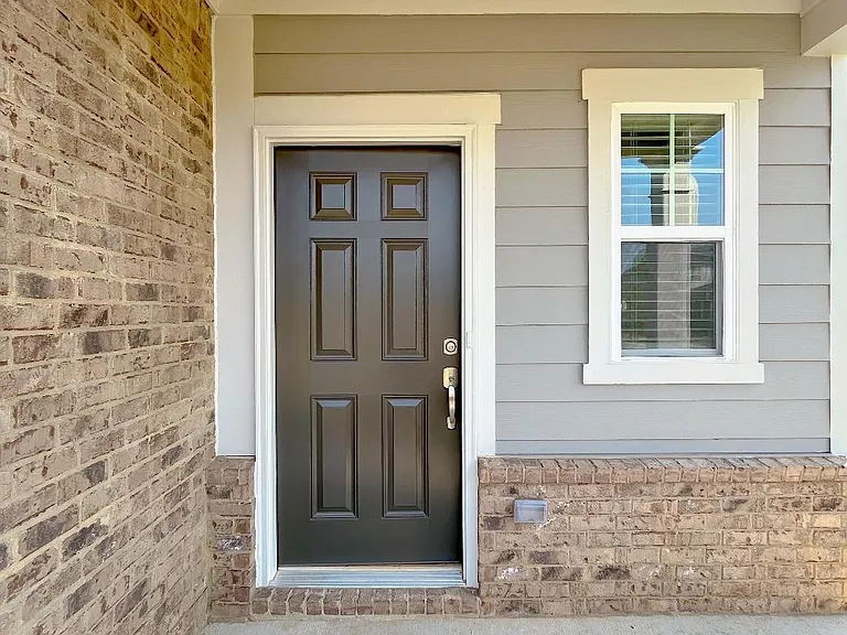 366 Golden Eagle Pkwy — Photo 4