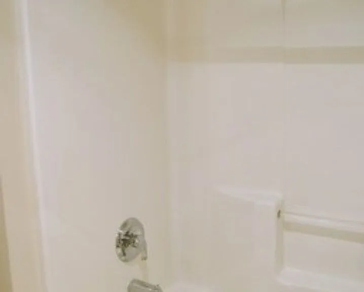 Quiet 2-Bed 2-Bath Apartments Close to WOU with Beautiful Landscaping In-Unit Washer/Dryer — Photo 41