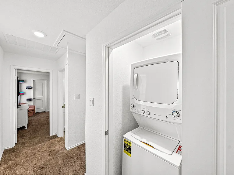 7634 Chancery Gate — Photo 21