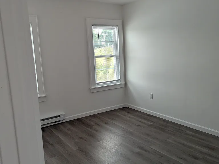 41 East High St — Photo 17