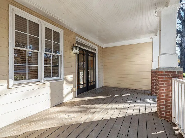 2310 Hosea L Williams Dr NE — Photo 3