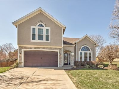 10666 S Emerald St, Olathe, KS, 66061
