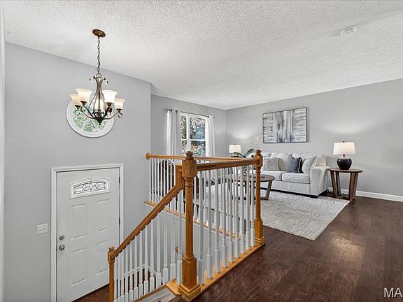5th image of 1819 Chippendale Ln