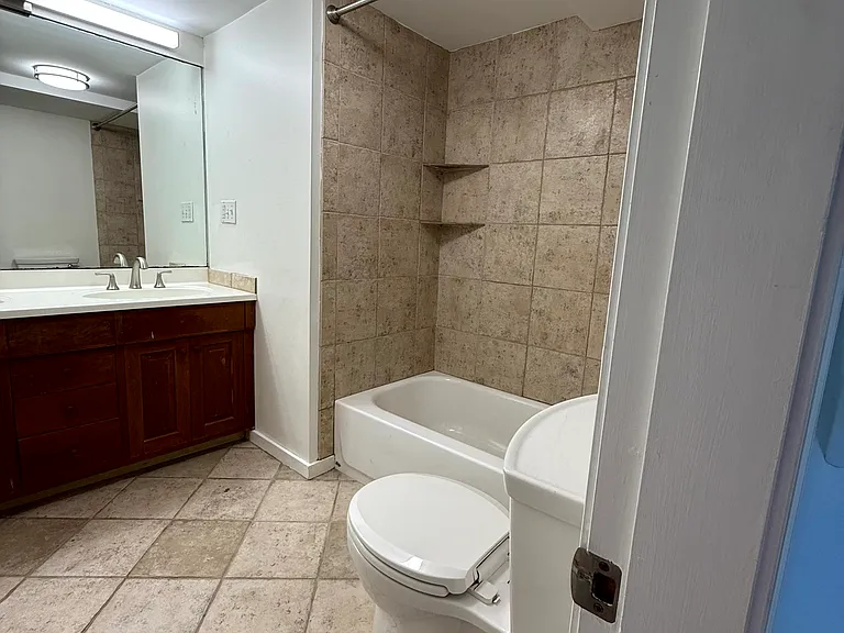 3 Mayhew St #2 — Photo 23