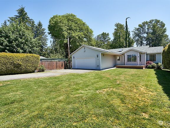 2nd image of 6303 152nd Avenue NE