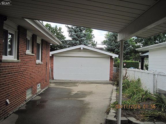 2nd image of 29262 Shirley Ave