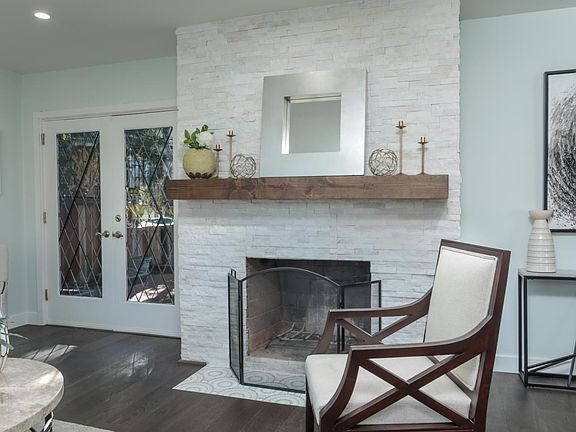 5th image of 407 Occidental Ave