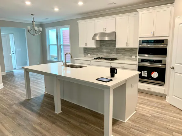 628 Finley St, Suwanee, GA 30024