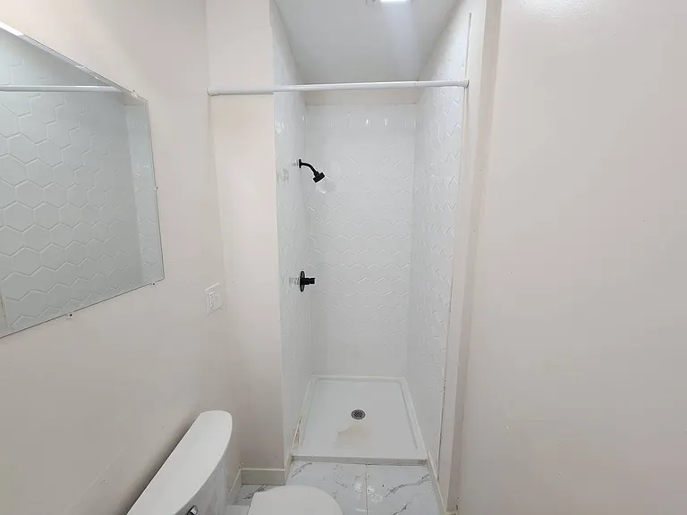 6701 Gertrude Ave — Photo 16