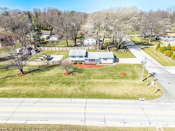 4th image of 5938 Kimball Ave