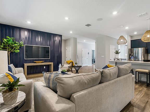 7th image of this home