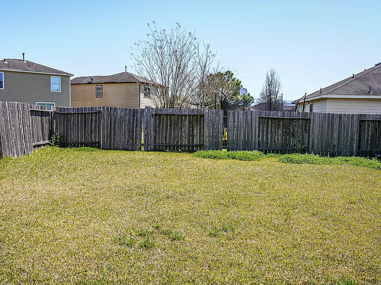 19131 Prairie Bluff Dr — Photo 19