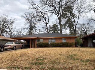 923 Pine Tree Dr, Shreveport, LA 71106
