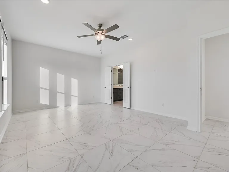 4621 Modena Bay Bnd — Photo 26