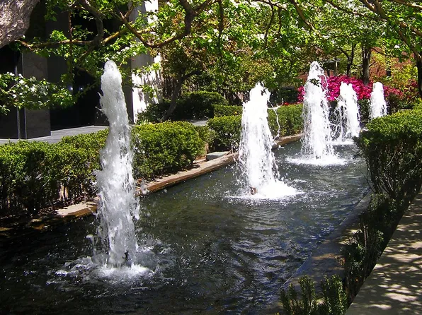 1385 York Avenue image 10 of 10