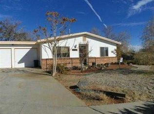 8601 Kimela Ct SW, Albuquerque, NM 87121