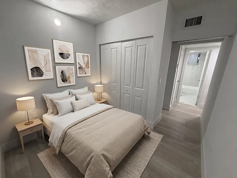 219 NW 10th Ave #2 — Photo 5