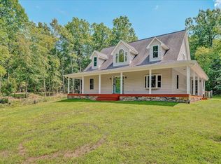 6720 Bradshaw Rd, Salem, VA 24153