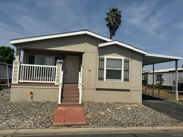 860 E Grangeville Blvd Spc 142, Hanford, CA 93230