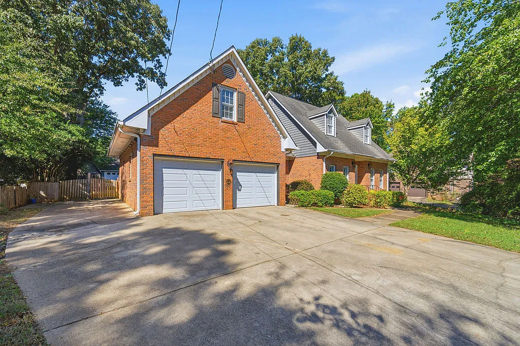 3801 Overlook Trl NW — Photo 2