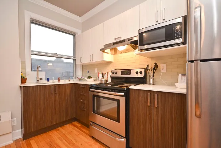 Unit 5 - 393 — Photo 3