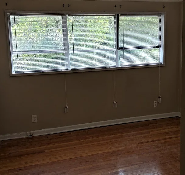 Maple Place Apartments — Photo 4