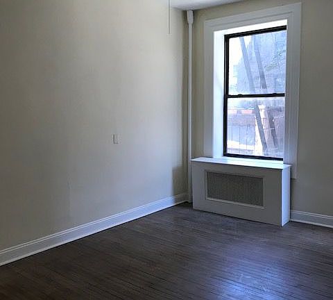 4th image of 229 W 97th St APT 3D