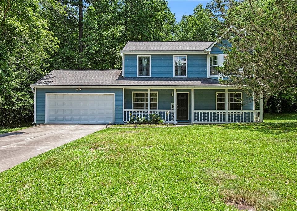 1st image of 8599 Hidden Creek Cir