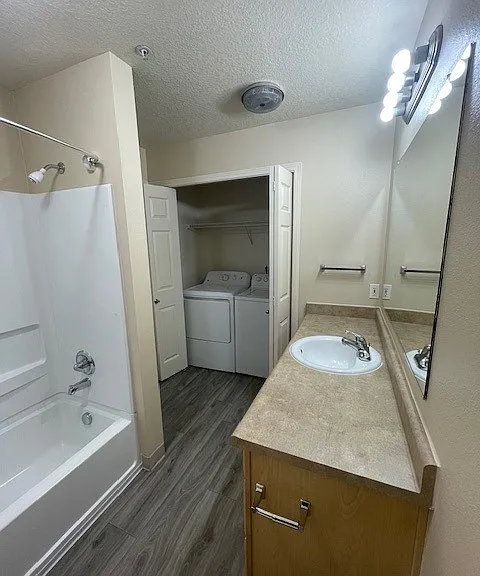 Aspen Highlands Apartments — Photo 20