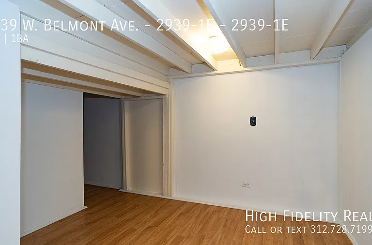 2939 W Belmont Ave #1E — Photo 9