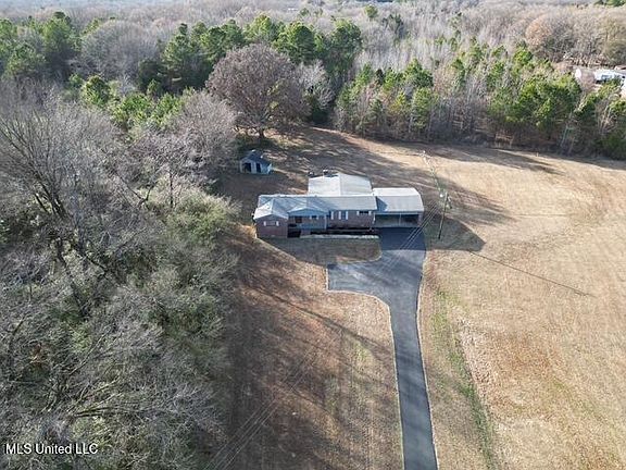 3rd image of 5953 Highway 311