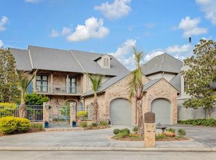 302 Oakleaf Dr, Lafayette, LA 70503