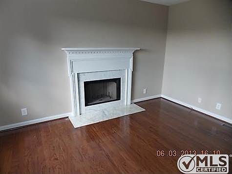 3rd image of 2006 Gallant Fox Ct
