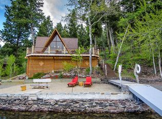 39 S Shoreline Dr, Salmon, ID 83467