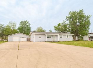 39947 James Ward St, Malden, MO 63863