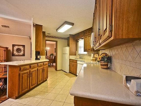 3rd image of 2211 Wood Cliff Ct