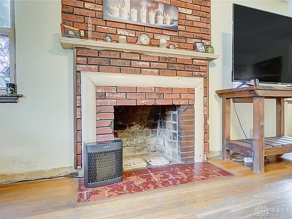 5th image of 139 S Westview Ave