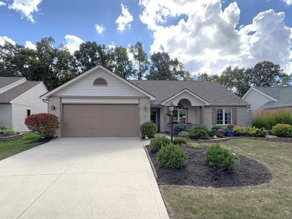 1024 Falcon Creek Pkwy, Fort Wayne, IN 46845