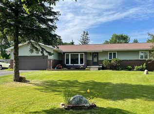 2427 S Fenton Rd, Holly, MI 48442