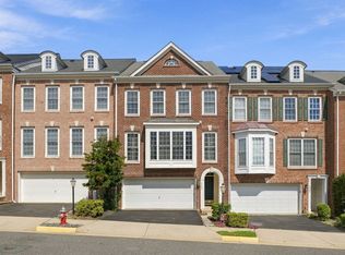 3342 Wilton Crest Ct, Alexandria, VA 22310